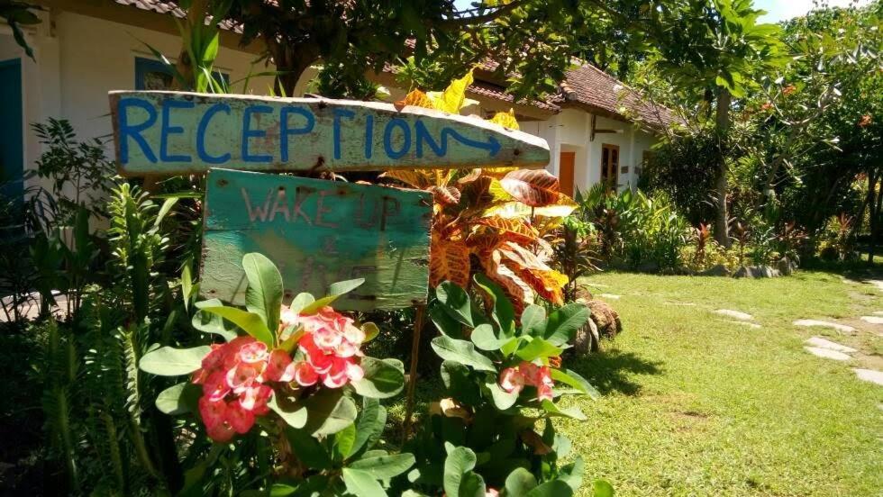 Same Same Bungalows Kuta  Exterior foto