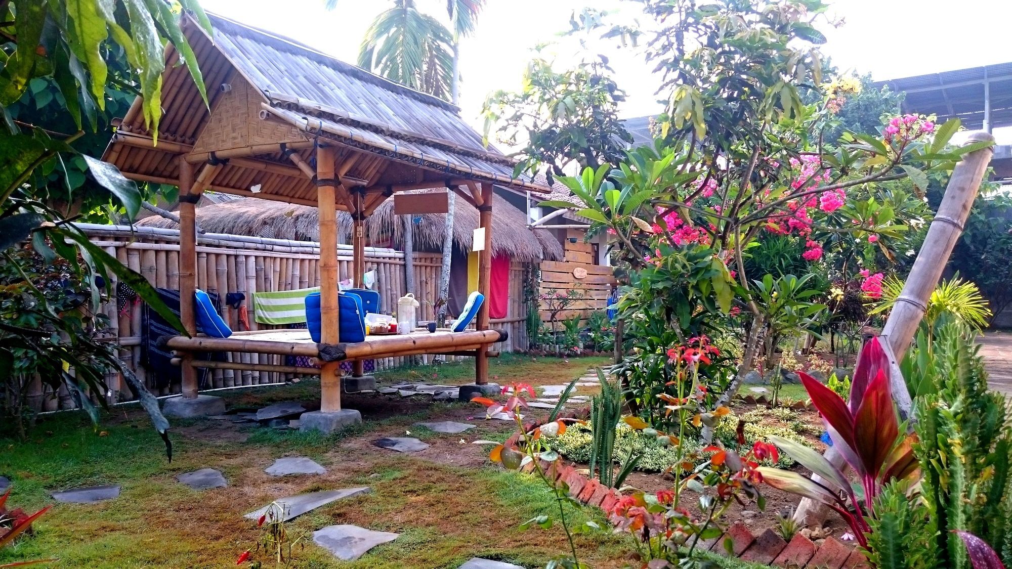 Same Same Bungalows Kuta  Exterior foto